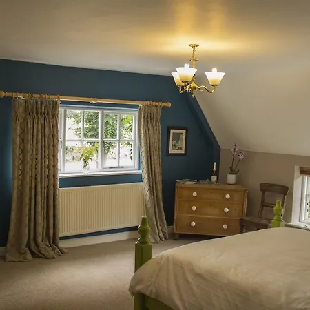Fantinos Bed & Breakfast 3*