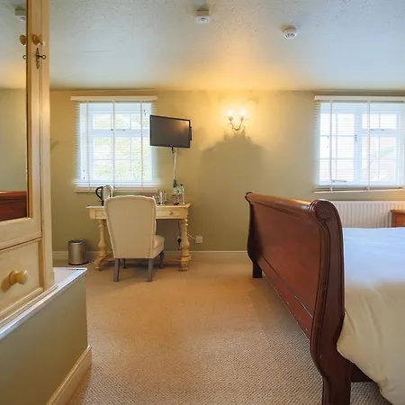 Fantinos Bed and Breakfast