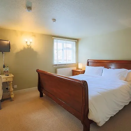 Fantinos Bed and Breakfast 3*
