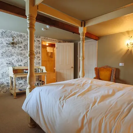 Fantinos Bed and Breakfast 3*