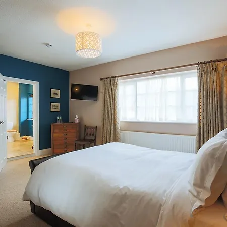 Fantinos Bed and Breakfast 3*