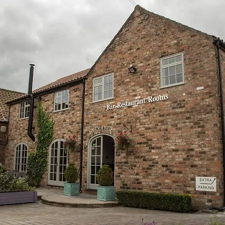 Fantinos Thirsk