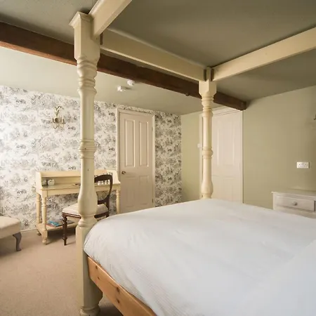 Fantinos Bed and Breakfast